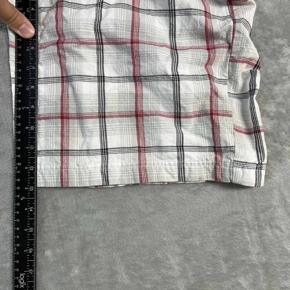 Phat Farm Mens 36x13 Plaid Shorts White Red Gray Black Cotton Flat Front Casual